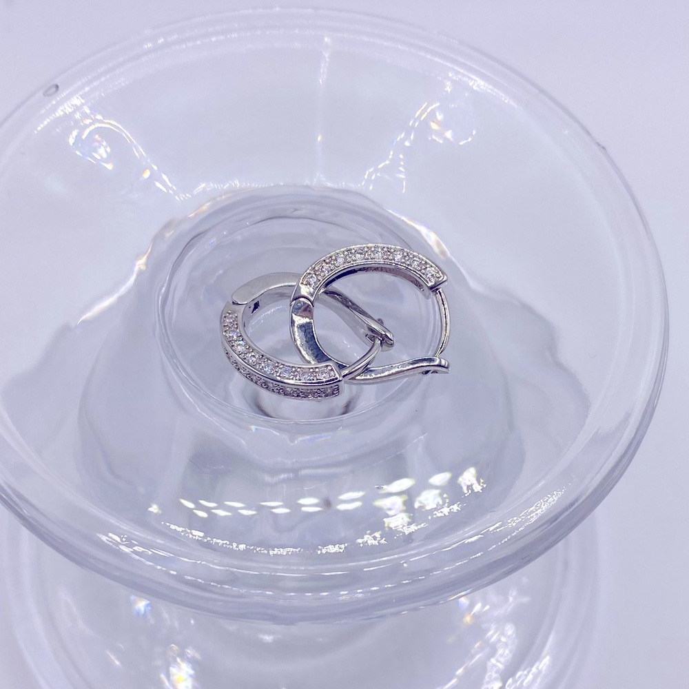 925 Authentic - image 2